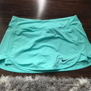 Blue-green nike skirt with undershorts